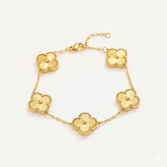 Lucky Clover Gold Bracelet