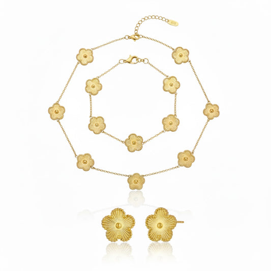 The Clover Charm Set