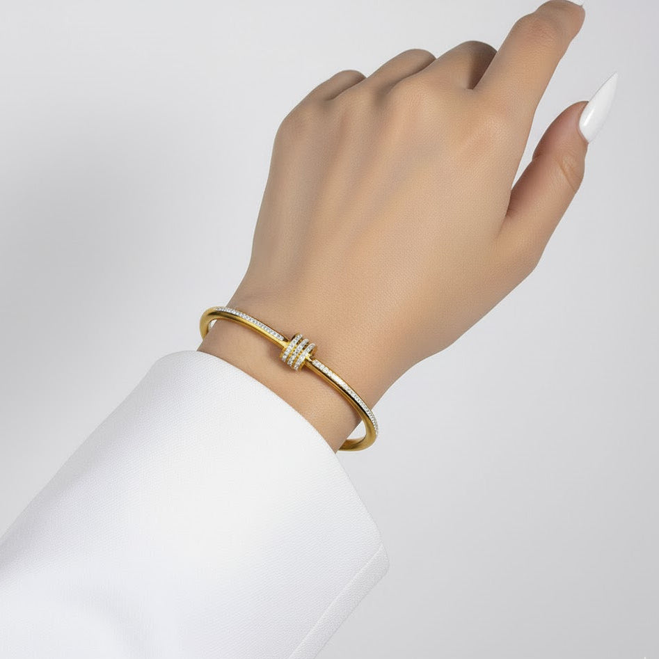 Screw Style Crystal Bracelet