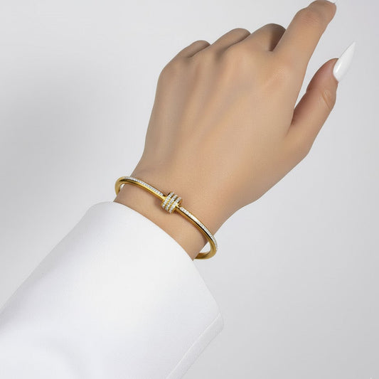 Screw Style Crystal Bracelet