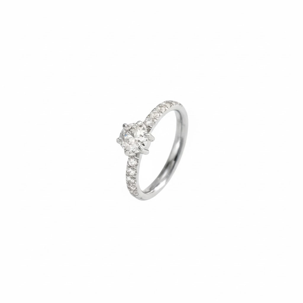 Solitaire Shine Ring