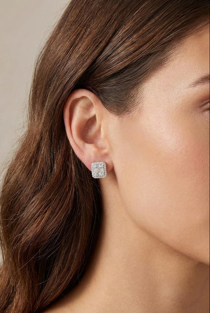 Astra Studs