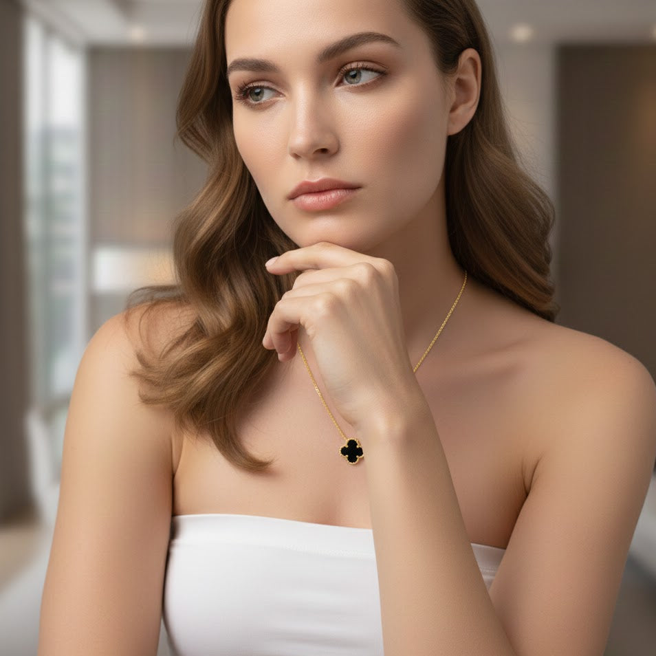 Noir Necklace