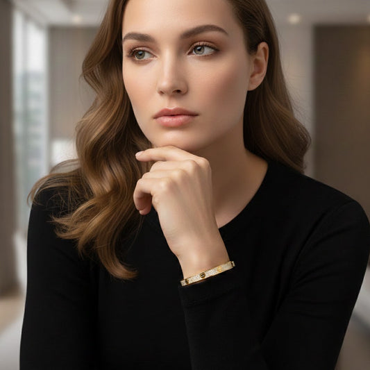 Luxe Sovereign Bangle